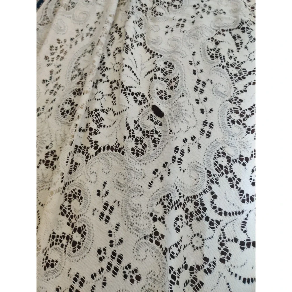 Vintage Cream Lace Tablecloth, 60x72 Rectangle Floral Medallion, Cottagecore